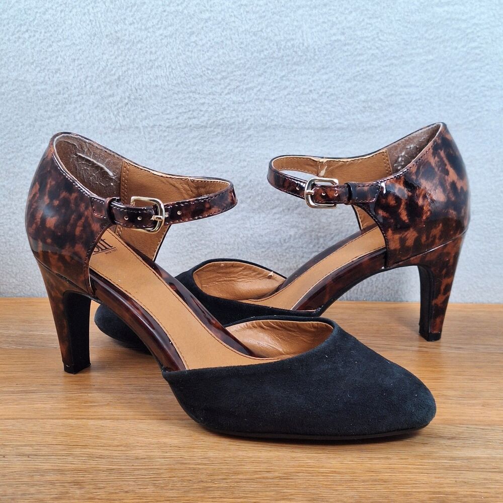 Sofft Womens Ankle Strap Black Suede Patent Leather Pumps Comfort Size 9.5M